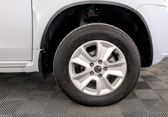 Подержанный автомобиль Nissan Terrano 2021 года (18 фото)