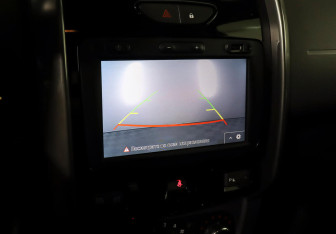 Подержанный автомобиль Renault Duster 2018 года (14 фото)