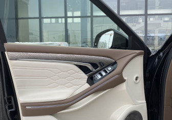 Подержанный автомобиль Voyah Free 2023 года (20 фото)