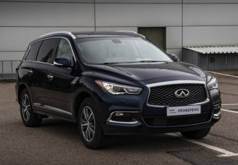 Подержанный автомобиль Infiniti QX60 2019 года (3 фото)
