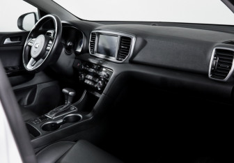 Подержанный автомобиль Kia Sportage 2020 года (9 фото)
