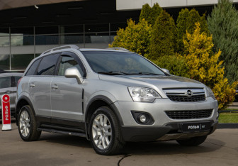 Подержанный автомобиль Opel Antara 2012 года (2 фото)