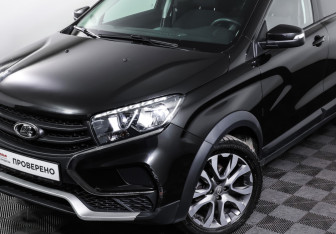 Подержанный автомобиль LADA (ВАЗ) XRAY 2021 года (23 фото)