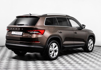 Подержанный автомобиль Skoda Kodiaq 2020 года (5 фото)