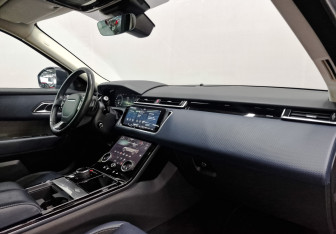 Подержанный автомобиль Land Rover Range Rover Velar 2020 года (13 фото)