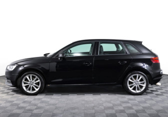Подержанный автомобиль Audi A3 Hatchback 2013 года (8 фото)