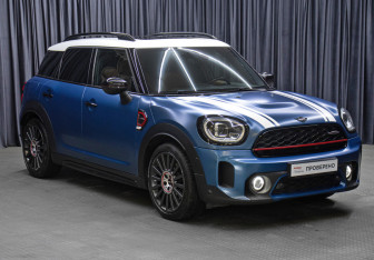 Подержанный автомобиль MINI Countryman 2021 года (3 фото)
