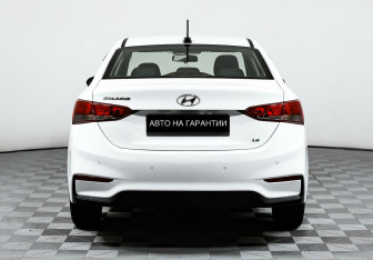 Подержанный автомобиль Hyundai Solaris Sedan 2018 года (4 фото)