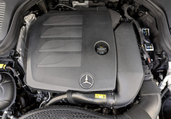 Подержанный автомобиль Mercedes-Benz GLC Coupe 2022 года (9 фото)