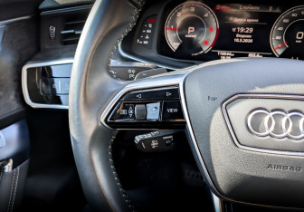 Подержанный автомобиль Audi A6 Sedan 2020 года (26 фото)