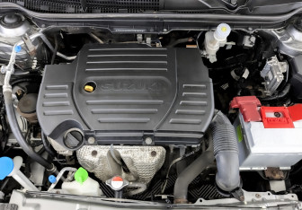 Подержанный автомобиль Suzuki SX4 Hatchback 2013 года (9 фото)