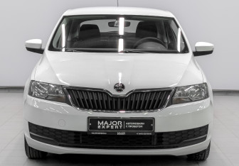 Подержанный автомобиль Skoda Rapid Liftback 2019 года (2 фото)