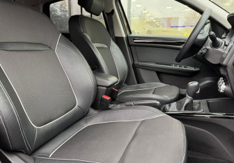 Подержанный автомобиль Renault Arkana 2019 года (10 фото)