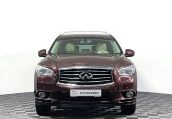 Подержанный автомобиль Infiniti JX 2013 года (2 фото)