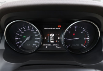 Подержанный автомобиль Land Rover Range Rover Evoque 2015 года (14 фото)