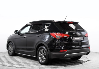 Подержанный автомобиль Hyundai Santa Fe 2013 года (7 фото)
