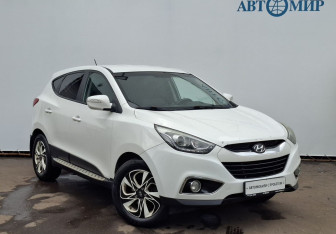 Подержанный автомобиль Hyundai ix35 2014 года (3 фото)