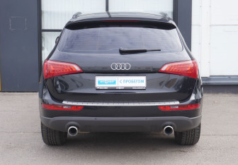 Подержанный автомобиль Audi Q5 2012 года (6 фото)