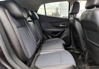 Подержанный автомобиль Opel Mokka 2013 года (9 фото)