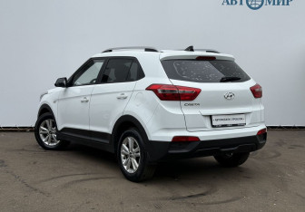 Подержанный автомобиль Hyundai Creta 2017 года (7 фото)
