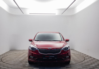 Подержанный автомобиль Kia Cerato Sedan 2014 года (2 фото)