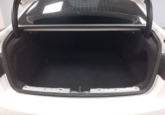 Подержанный автомобиль Audi A5 Coupe 2010 года (10 фото)