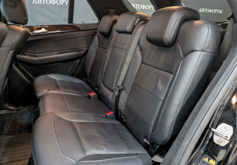 Подержанный автомобиль Mercedes-Benz GLE 2018 года (18 фото)