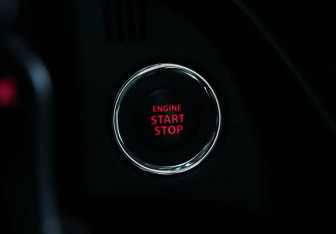 Подержанный автомобиль Suzuki SX4 Hatchback 2018 года (23 фото)