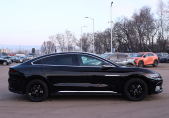 Новый BYD Han 2024 (4 фото)