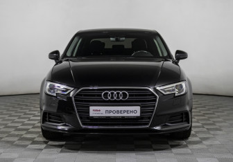 Подержанный автомобиль Audi A3 Sedan 2017 года (2 фото)