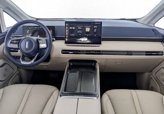 Новый Wey 80 2025 (10 фото)