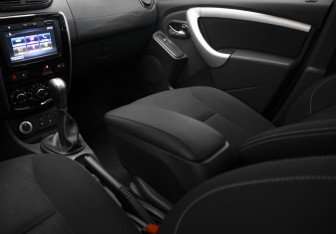 Подержанный автомобиль Nissan Terrano 2019 года (20 фото)