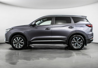 Подержанный автомобиль Chery Tiggo 7 Pro 2022 года (8 фото)