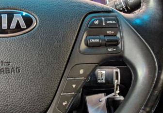 Подержанный автомобиль Kia Cerato Sedan 2014 года (7 фото)