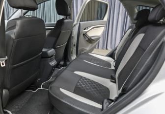 Подержанный автомобиль LADA (ВАЗ) Vesta Wagon 2018 года (12 фото)