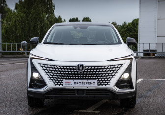 Подержанный автомобиль Changan UNI-T 2023 года (2 фото)