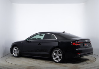 Подержанный автомобиль Audi A5 Coupe 2018 года (7 фото)