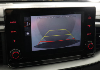 Подержанный автомобиль Kia Ceed Hatchback 2022 года (13 фото)