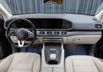 Подержанный автомобиль Mercedes-Benz GLE 2020 года (14 фото)