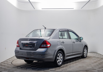 Подержанный автомобиль Nissan Tiida Sedan 2012 года (5 фото)