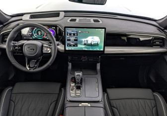 Новый GAC GS8 2026 (10 фото)