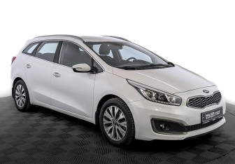 Подержанный автомобиль Kia Ceed Wagon 2017 года (3 фото)