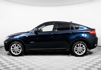 Подержанный автомобиль BMW X6 2013 года (8 фото)