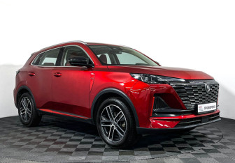 Подержанный автомобиль Changan UNI-S 2024 года (3 фото)