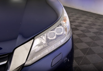 Подержанный автомобиль Honda Accord Sedan 2013 года (17 фото)