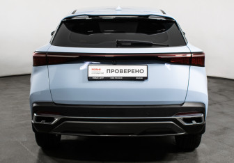 Подержанный автомобиль Omoda C5 2023 года (6 фото)