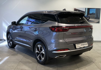 Подержанный автомобиль Chery Tiggo 7 Pro Max 2023 года (7 фото)