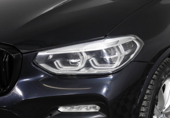 Подержанный автомобиль BMW X4 2019 года (7 фото)