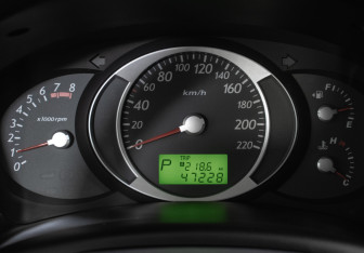 Подержанный автомобиль Hyundai Tucson 2007 года (13 фото)