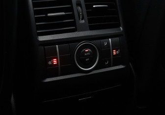 Подержанный автомобиль Mercedes-Benz GLE 2016 года (11 фото)